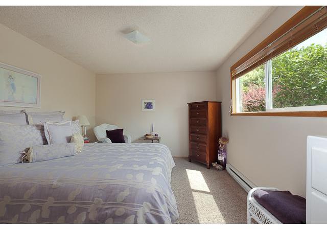20350 Southwest Pike Street Aloha, OR 97078 - Photo 10 of 16 Gallery Image 10