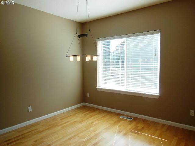 16645 Southwest Baseline Road Beaverton, OR 97006 - Photo 7 of 11
