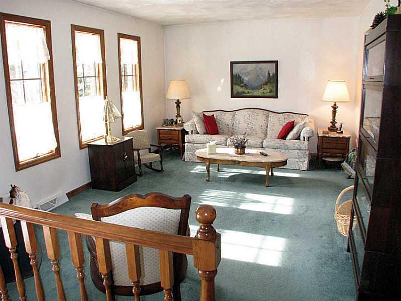 5277 Elliott Road Butler, PA 16001 - Photo 2 of 25