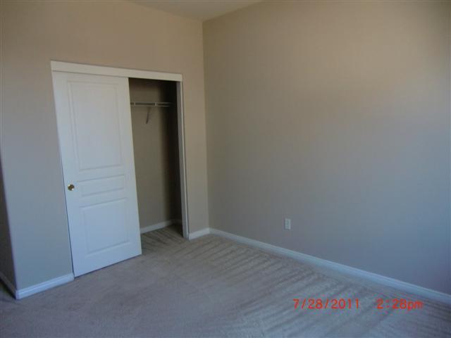 11714 Revolution Road Bakersfield, CA 93312 - Photo 14 of 17 Gallery Image 14