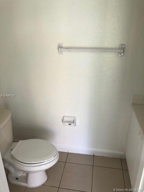 620 Southwest 7th Terrace Florida City, FL 33034 - Photo 7 of 16