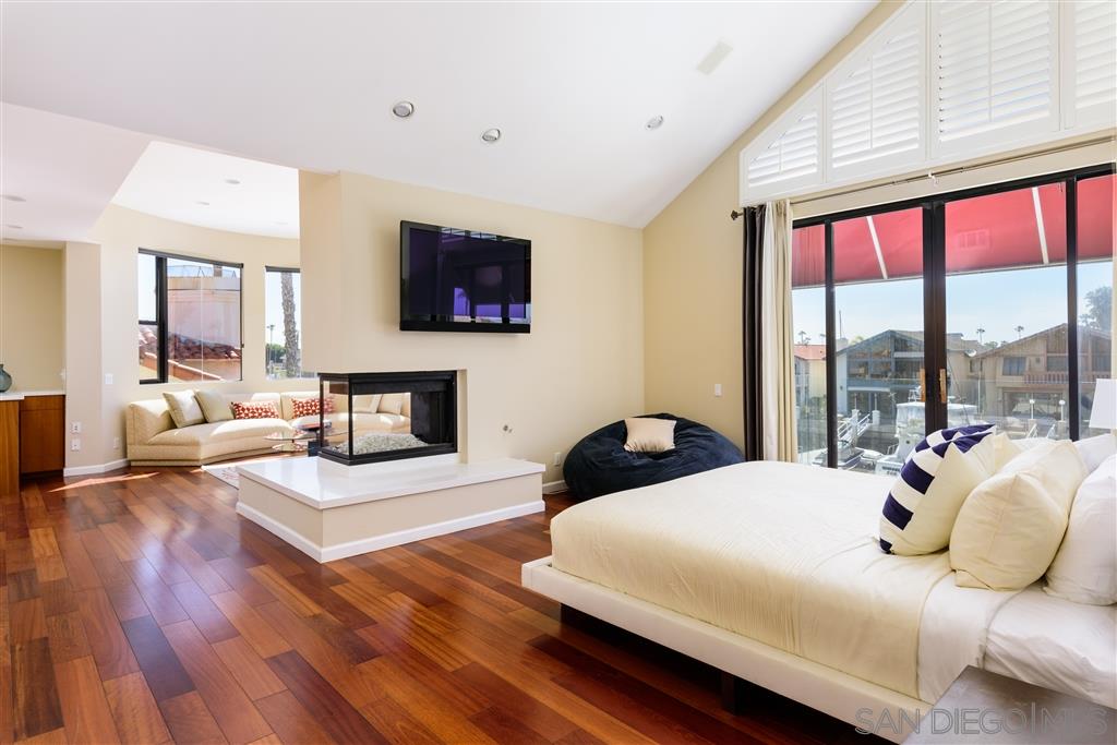 4 Buccaneer Way Coronado, CA 92118 - Photo 17 of 24