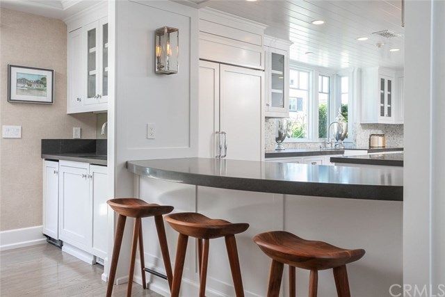 $3,625,000 | 1952 Windward Lane, Newport Beach, CA 92660