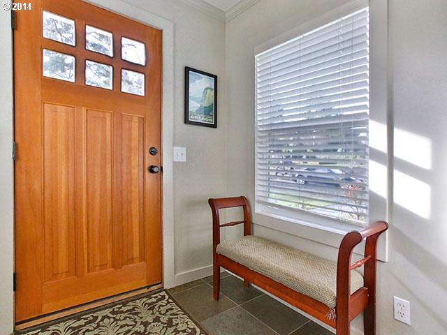 3303 Southwest Huber Street Portland, OR 97219 - Photo 2 of 16 Gallery Image 2