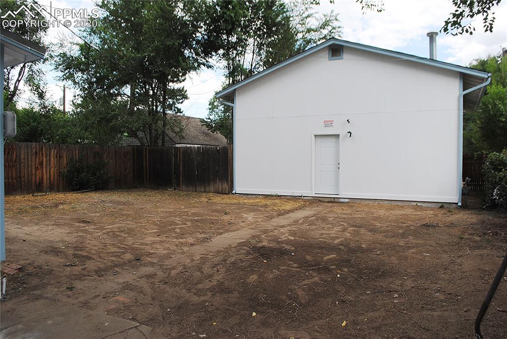 615 Prairie Road Colorado Springs, CO 80909 - Photo 12 of 20