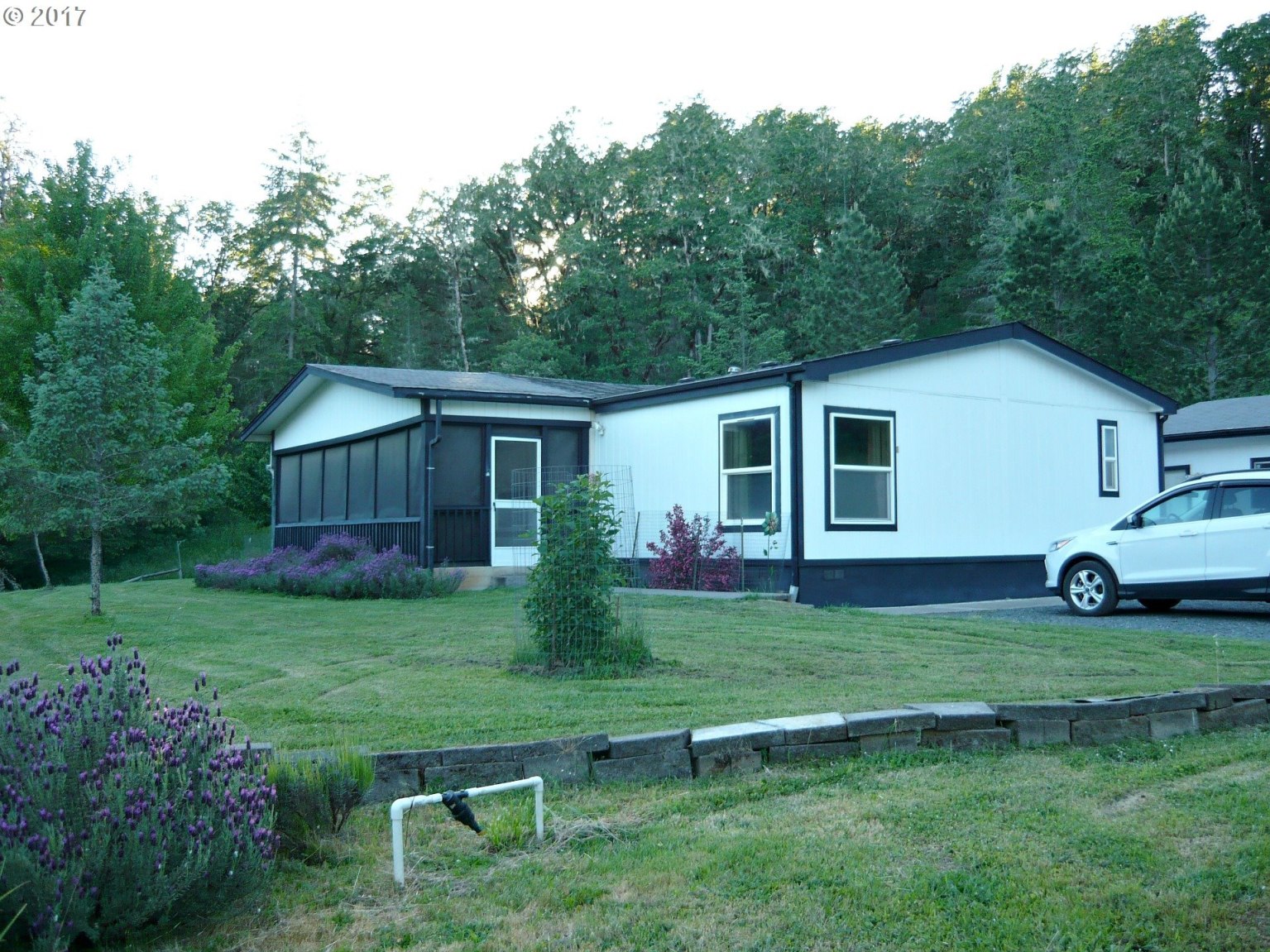 779 Wheeler Canyon Road Oakland, OR 97462 - Photo 1 of 28 Gallery Image 1