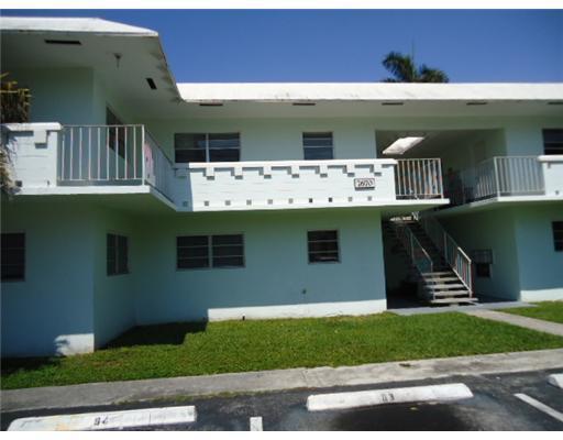 7670 Southwest 82nd Street, Unit H215 Miami, FL 33143 - Photo 1 of 12