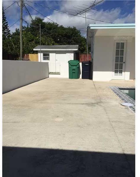 21030 Condado Road Cutler Bay, FL 33189 - Photo 6 of 18 Gallery Image 6