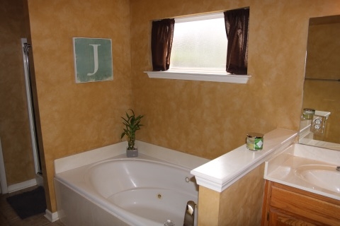 9470 Grove Road Memphis, TN 38016 - Photo 8 of 10 Gallery Image 8