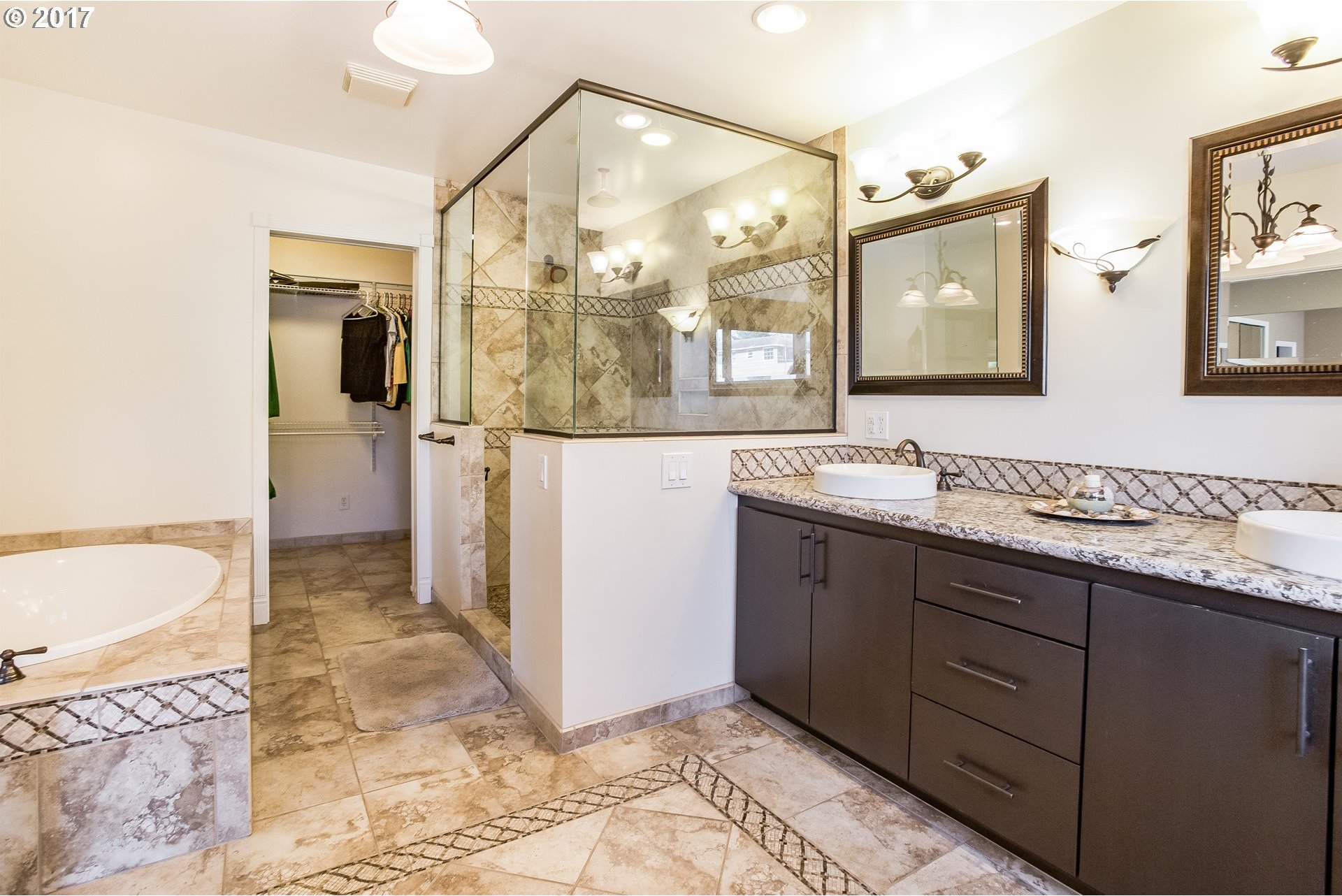 3419 Columbia Heights Road Longview, WA 98632 - Photo 15 of 27 Gallery Image 15