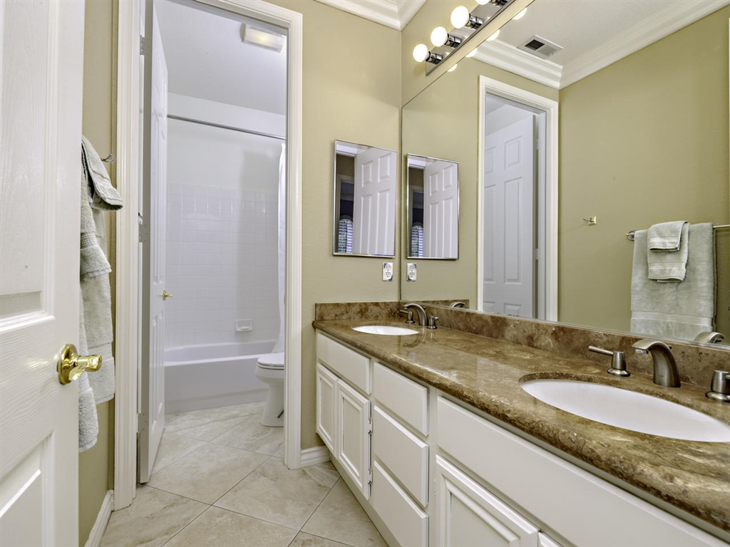 1215 Firecrest Way Fallbrook, CA 92028 - Photo 13 of 25