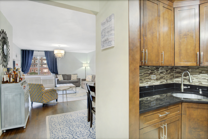 629 Kappock Street, Unit 5H Bronx, NY 10463 - Photo 3 of 17