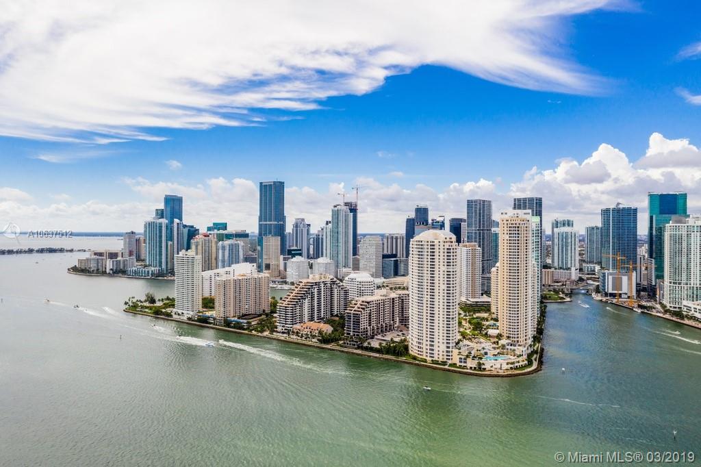 520 Brickell Key Drive, Unit APH00 Miami, FL 33131 - Photo 18 of 48