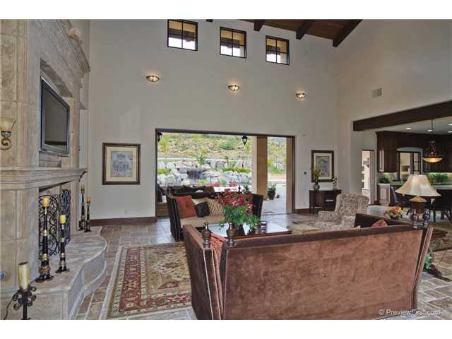 14440 Cheyenne Trail Poway, CA 92064 - Photo 5 of 23