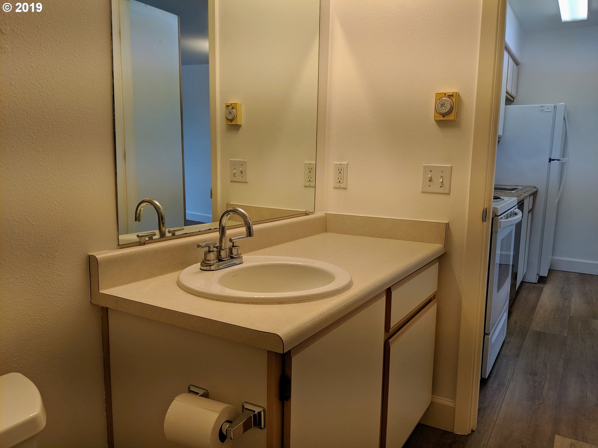 10345 Northeast Clackamas Street, Unit 22 Portland, OR 97220 - Photo 9 of 13