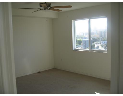 816 Northwest 11th Street, Unit 1006 Miami, FL 33136 - Photo 7 of 8