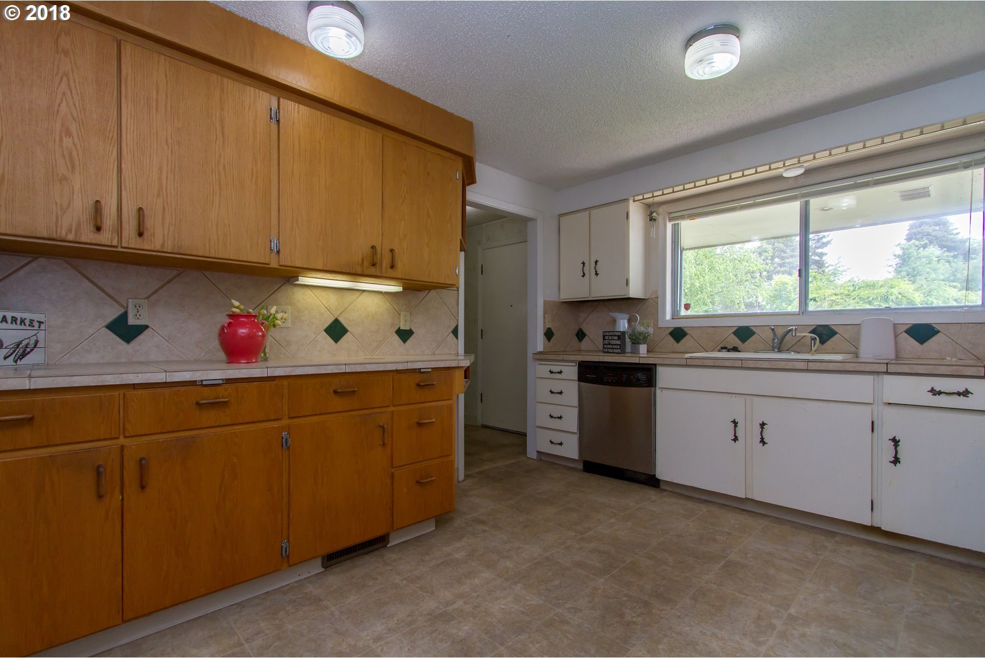 1815 Walker Road Northeast Salem, OR 97305 - Photo 19 of 30