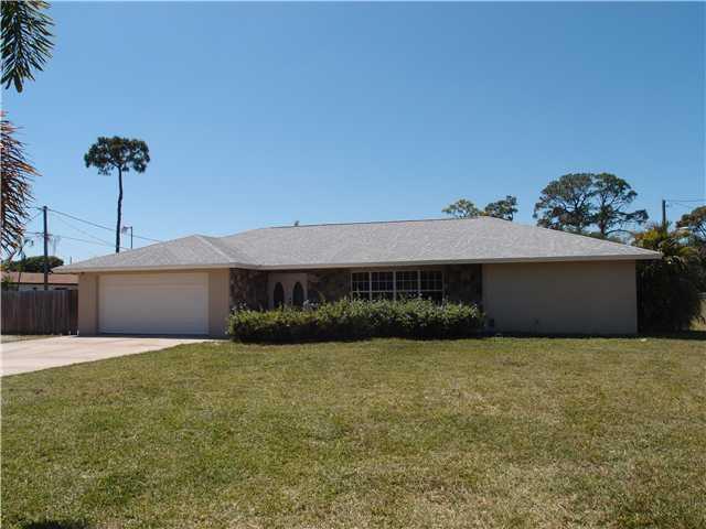 4611 Gulfstream Road Lake Worth, FL 33461 - Photo 2 of 18 Gallery Image 2