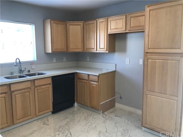 7196 Harding Circle Buena Park, CA 90620 - Photo 11 of 35