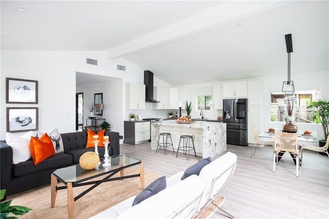 $1,535,000 | 338 East 19th Street, Costa Mesa, CA 92627