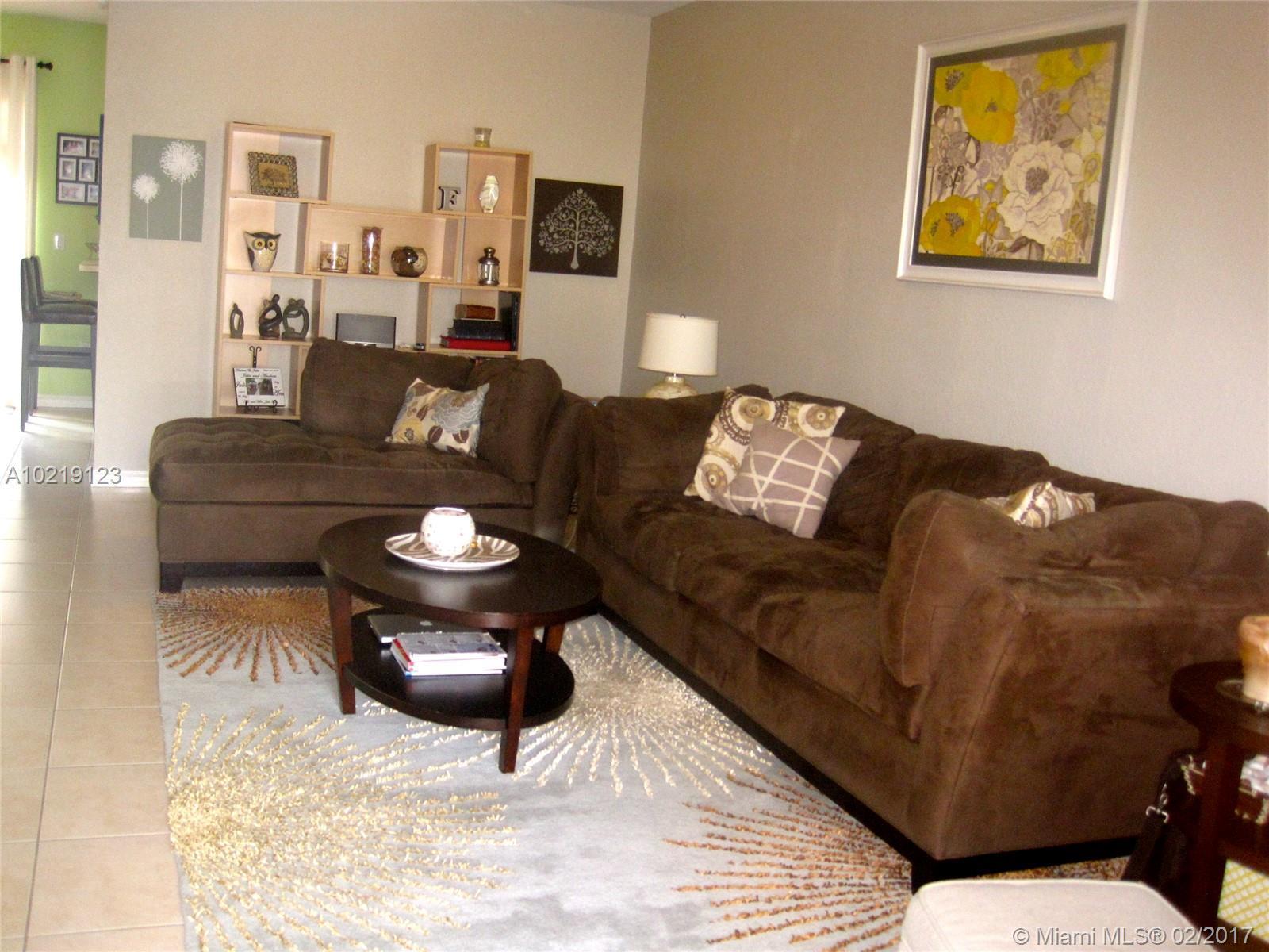 12184 Southwest 124th Path, Unit 12184 Miami, FL 33186 - Photo 15 of 19 Gallery Image 15