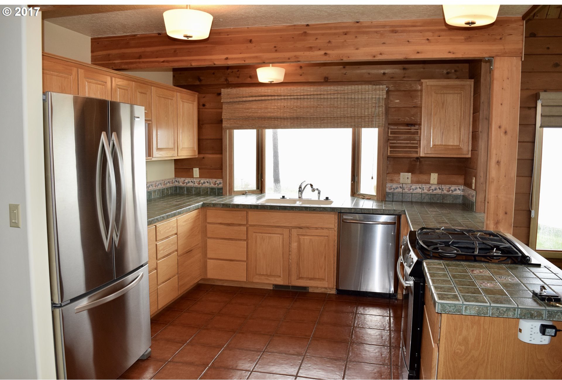 27420 Eighty Acres Road Gold Beach, OR 97444 - Photo 7 of 27 Gallery Image 7