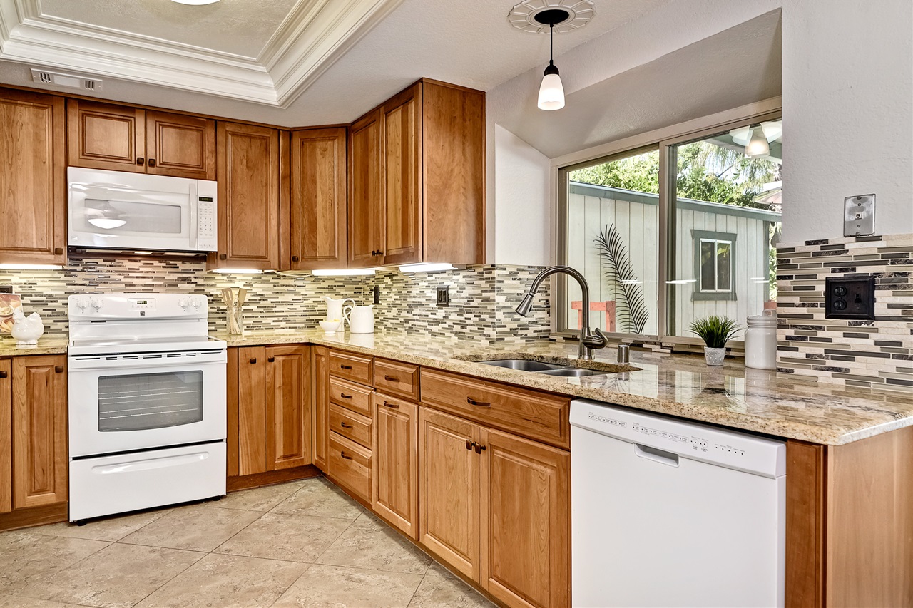 3545 Normount Road Oceanside, CA 92056 - Photo 8 of 25