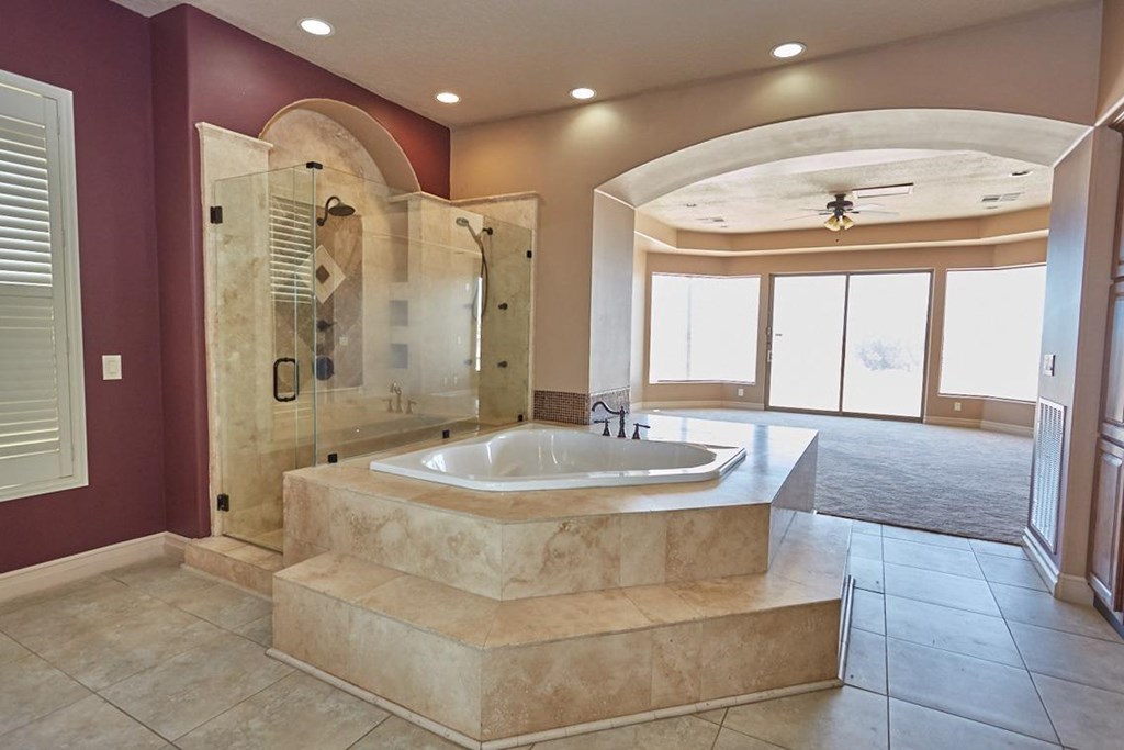 12914 La Cresta Drive Apple Valley, CA 92308 - Photo 9 of 18