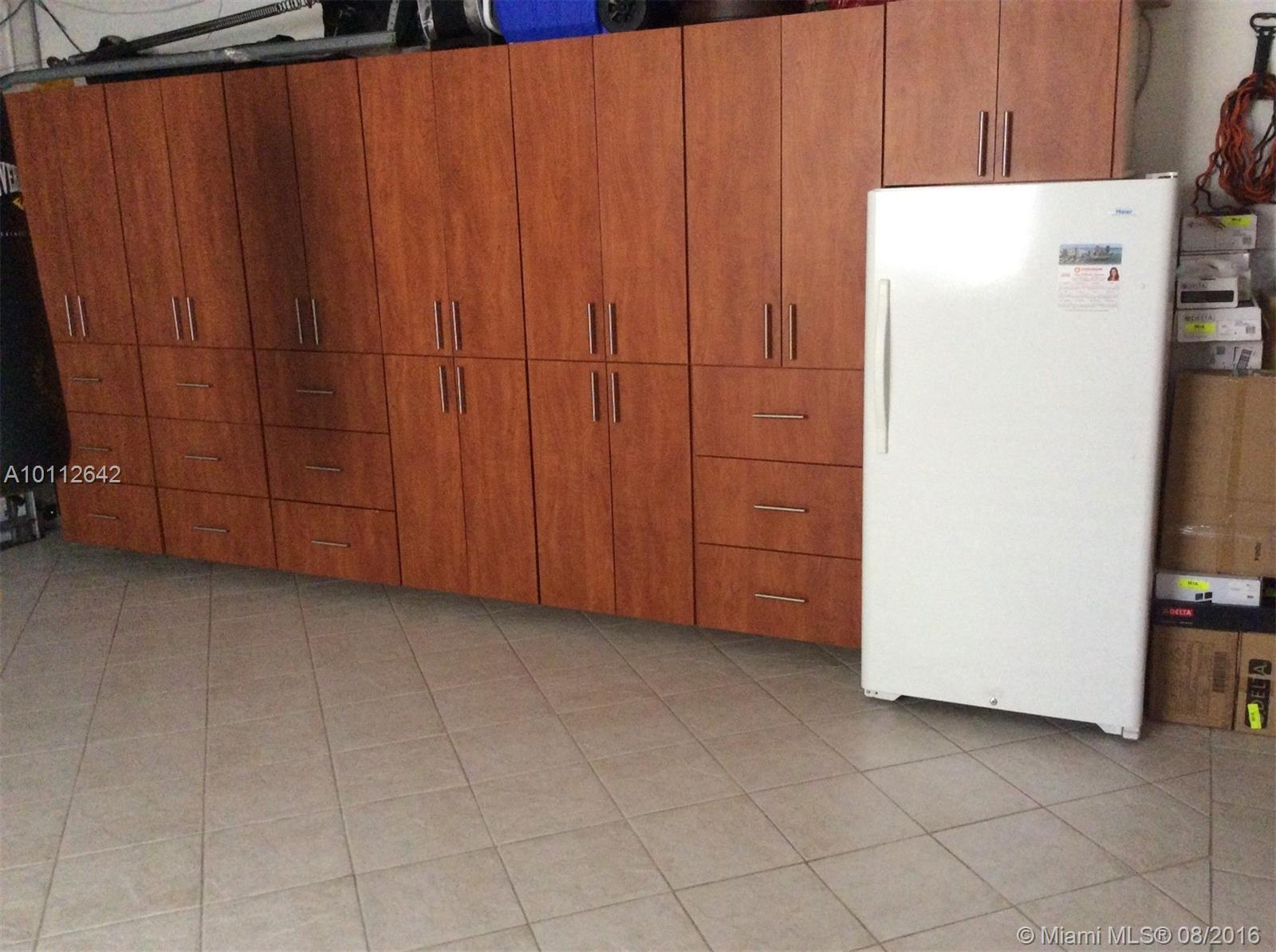 15282 Southwest 35th Terrace Miami, FL 33185 - Photo 11 of 18