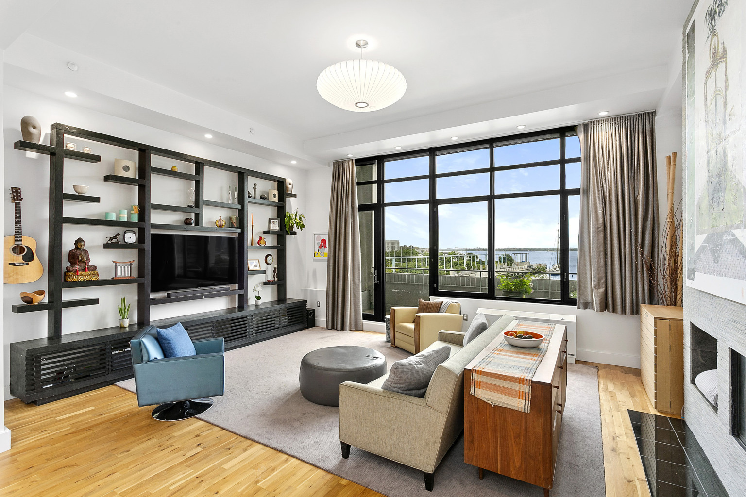360 Furman Street, Unit 208 Brooklyn, NY 11201 - Photo 3 of 26
