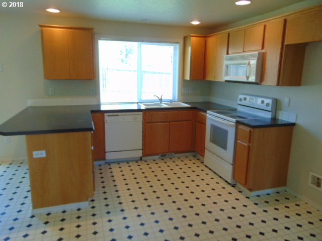 2050 North 8th Way Ridgefield, WA 98642 - Photo 11 of 31
