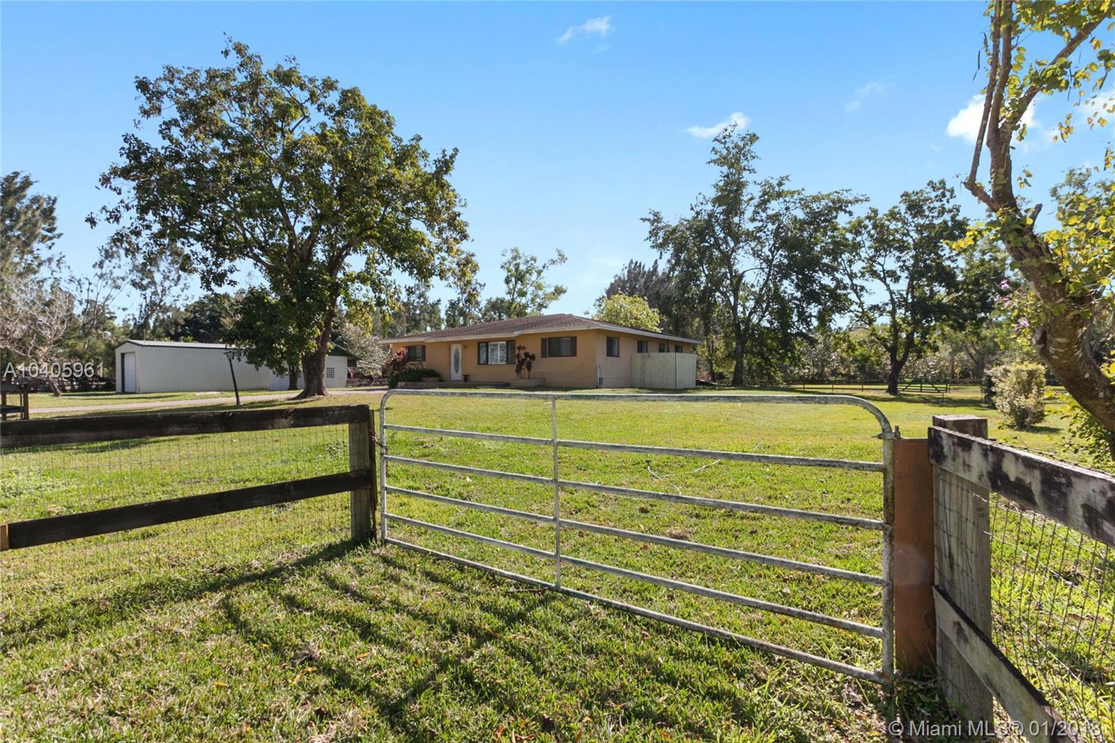 17400 Southwest 58th Street Southwest Ranches, FL 33331 - Photo 13 of 17