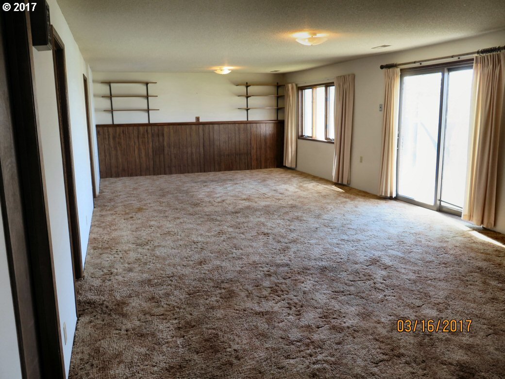 1201 Southwest 23rd Street Pendleton, OR 97801 - Photo 14 of 17