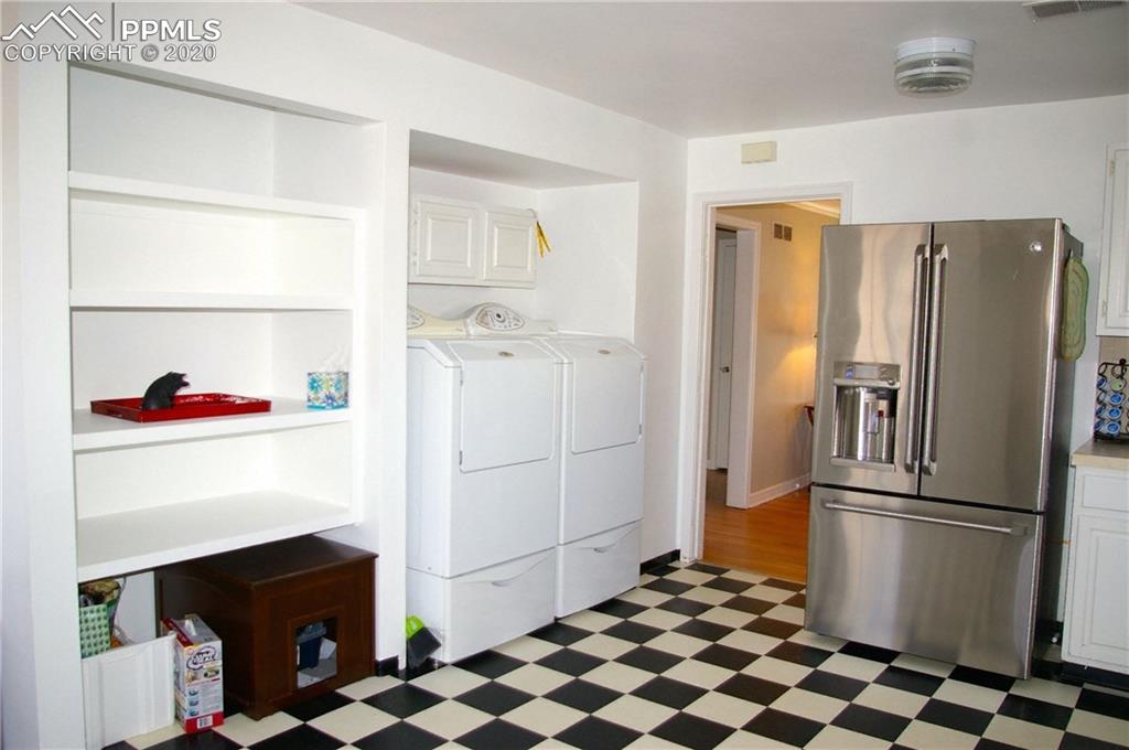 796 Ivanhoe Street Denver, CO 80220 - Photo 10 of 23