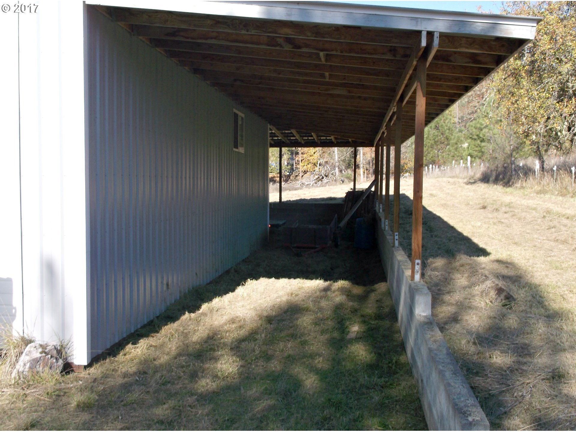 1465 Elgarose Road Roseburg, OR 97471 - Photo 20 of 32 Gallery Image 20