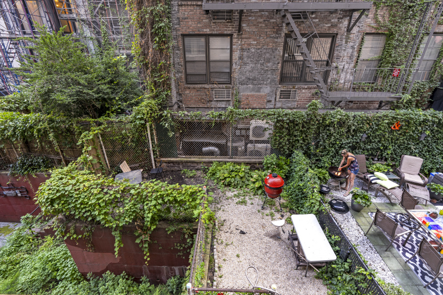 320 East 54th Street, Unit 2A Manhattan, NY 10022 - Photo 10 of 11