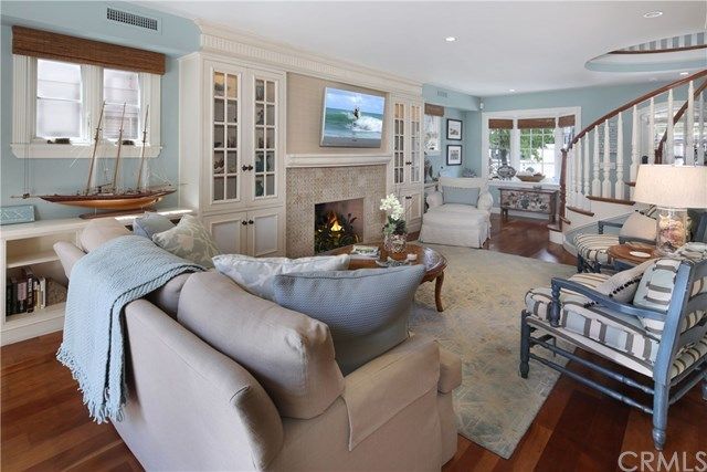 $2,500,000 | 218 Apolena Avenue, Newport Beach, CA 92662