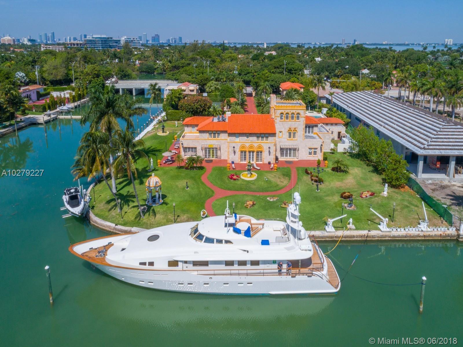 5011 Pine Tree Drive Miami Beach, FL 33140 - Photo 4 of 40