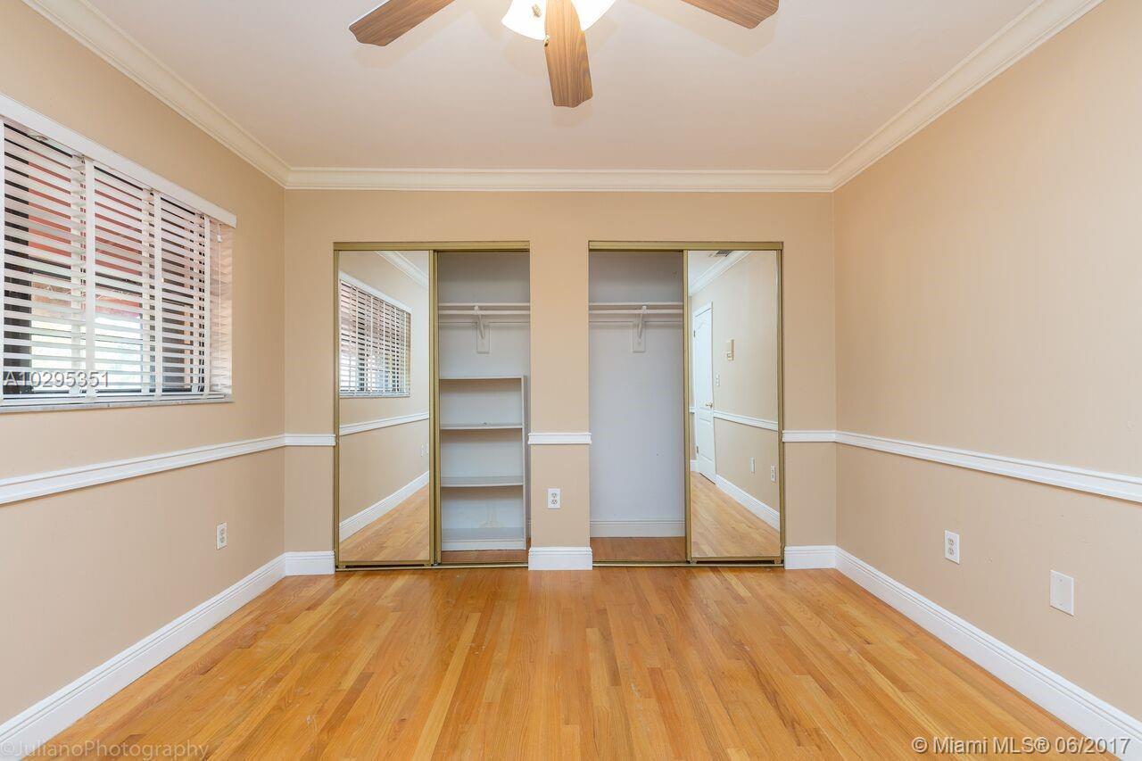 35 Southwest 136th Court Miami, FL 33184 - Photo 31 of 36