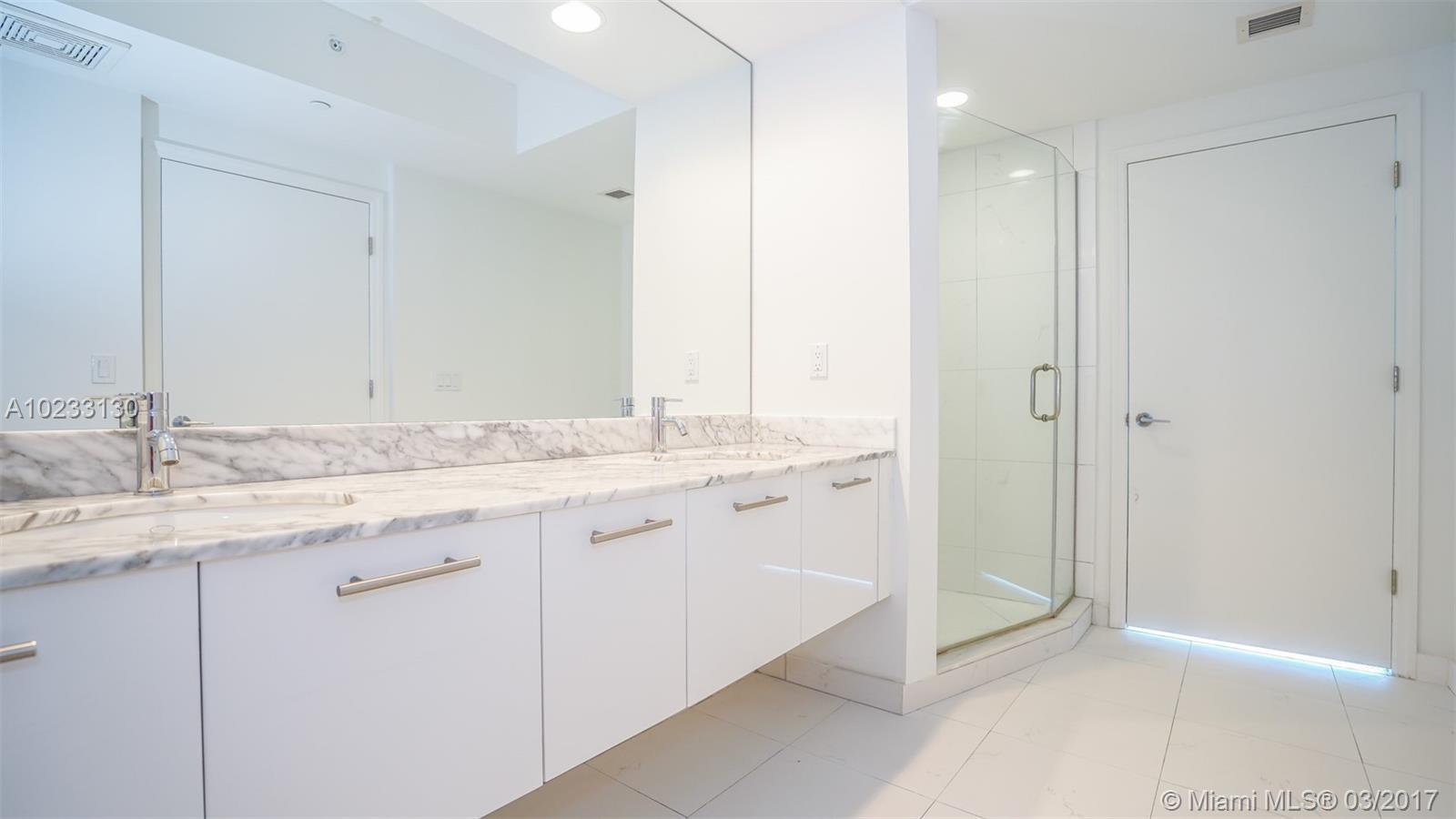 500 Brickell Avenue, Unit 800 Miami, FL 33131 - Photo 16 of 30