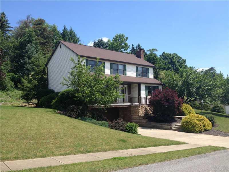 601 Victory Road Pittsburgh, PA 15237 - Photo 2 of 25 Gallery Image 2