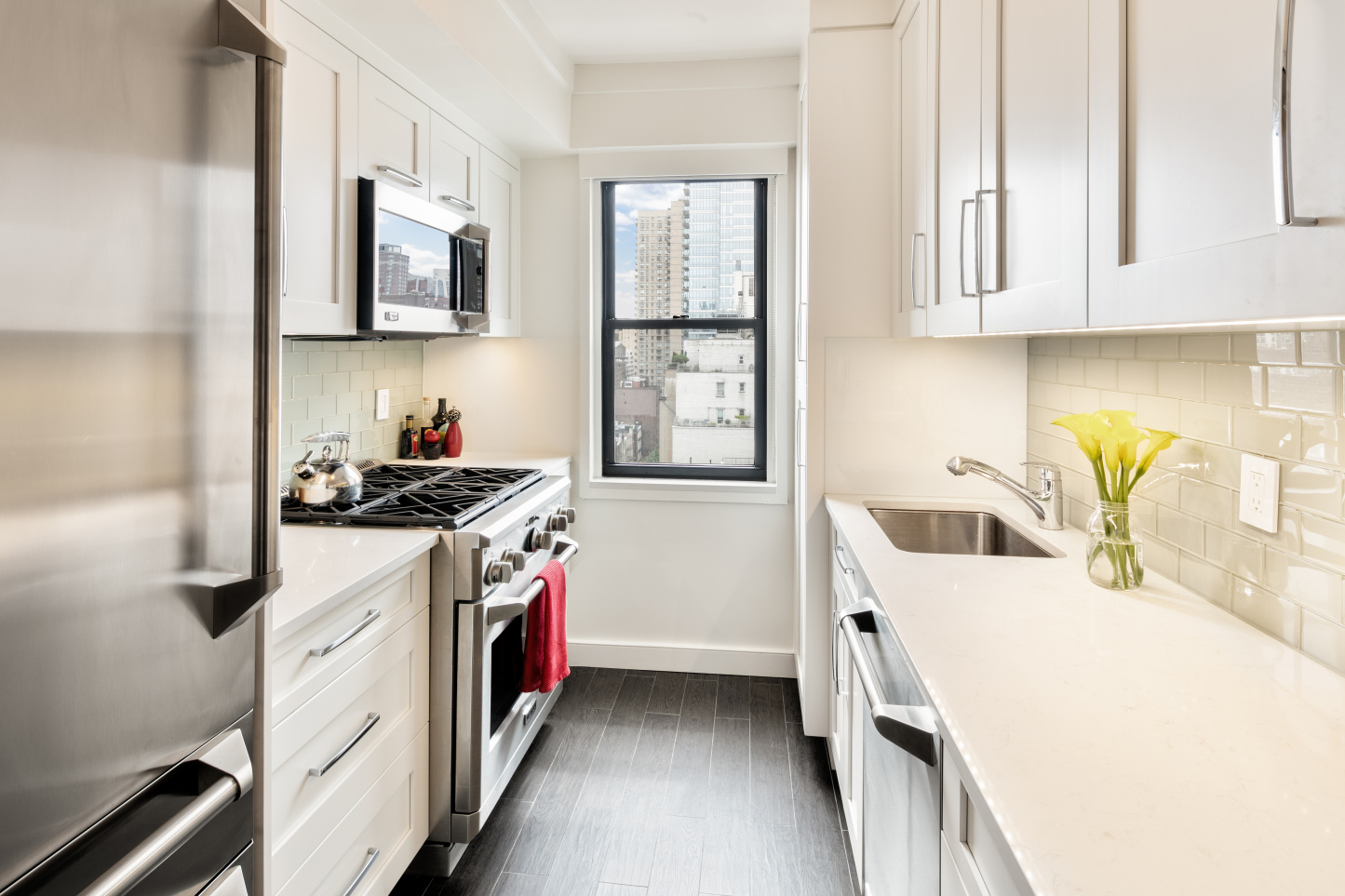 175 East 74th Street, Unit 15E Manhattan, NY 10021 - Photo 4 of 6