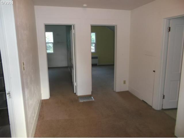 3307 Northeast Riverside Avenue Pendleton, OR 97801 - Photo 10 of 14