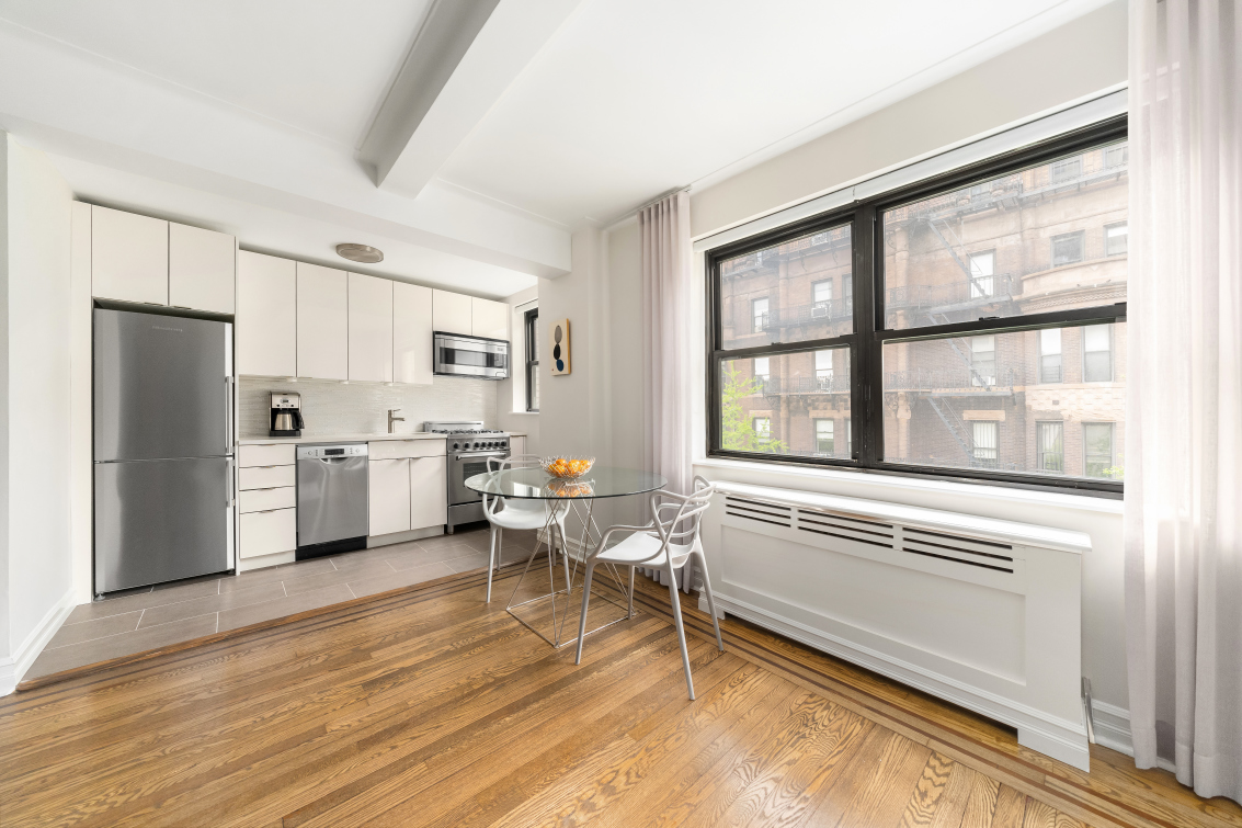 102 West 85th Street, Unit 5B Manhattan, NY 10024 - Photo 3 of 13