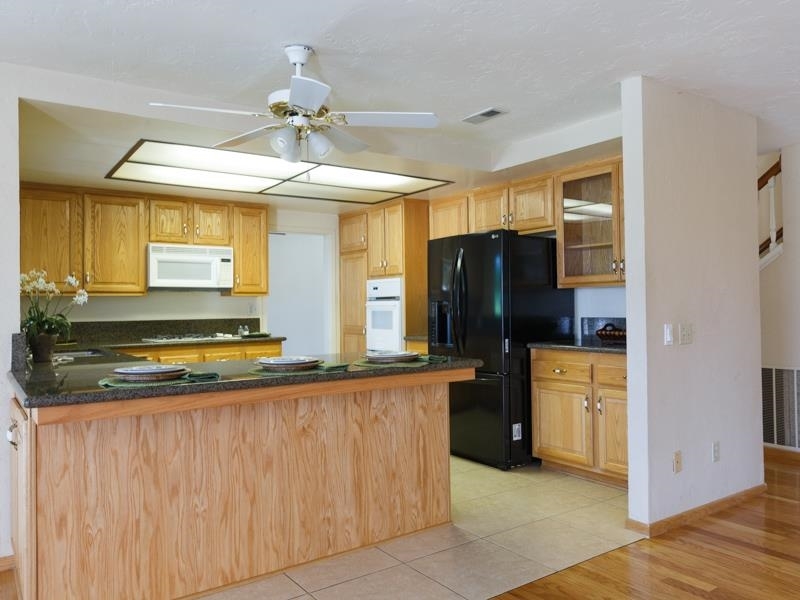 8849 Ridgeton Court Lakeside, CA 92040 - Photo 3 of 17 Gallery Image 3