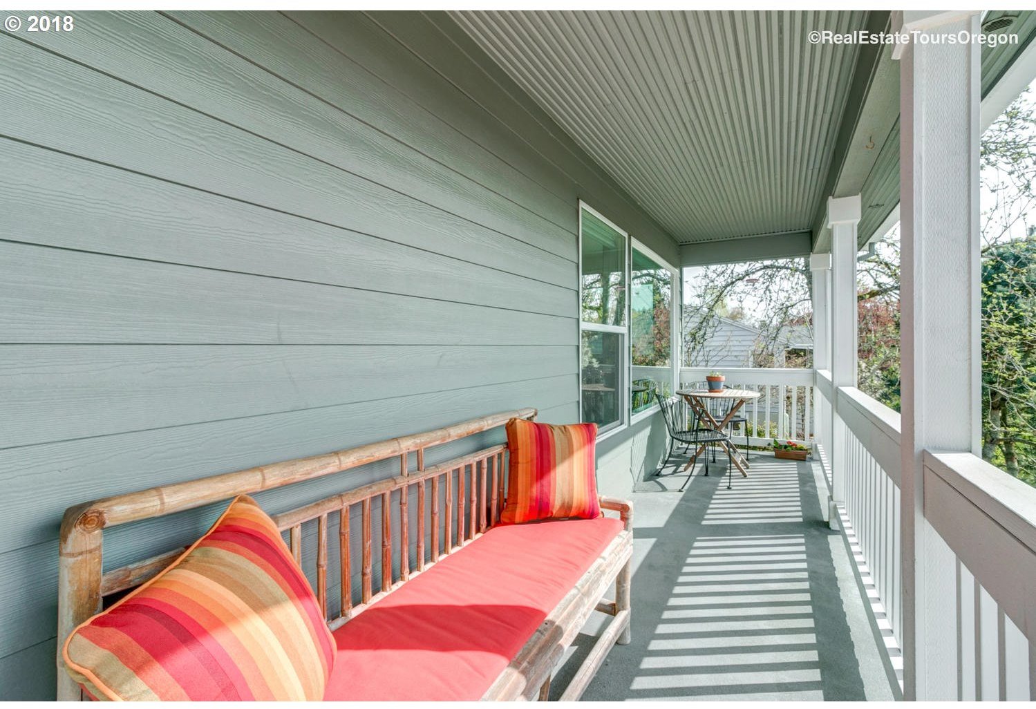 2216 Southwest Sunset Drive Portland, OR 97239 - Photo 7 of 32 Gallery Image 7