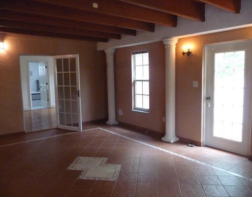 2641 Southwest 31st Avenue Miami, FL 33133 - Photo 3 of 17