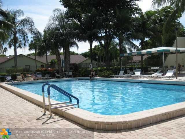 Sandalfoot Cove Boca Raton, FL 33433 - Photo 4 of 11