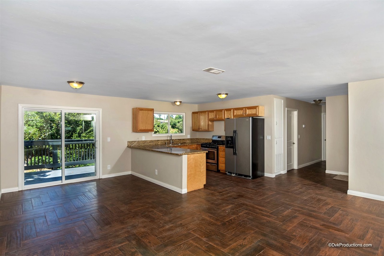 8804 Almond Road Lakeside, CA 92040 - Photo 3 of 14
