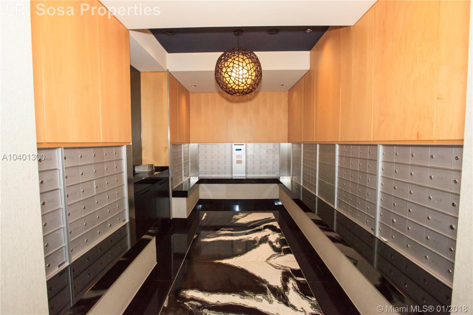 901 Brickell Key Boulevard, Unit 1005 Miami, FL 33131 - Photo 39 of 41